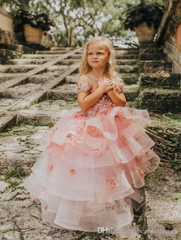 Pink Pretty Tiered Skirts Pageant Dress Princess Wers Girls Dresses Appliques Short Sleeve Toddlers Kids First Communion Gown