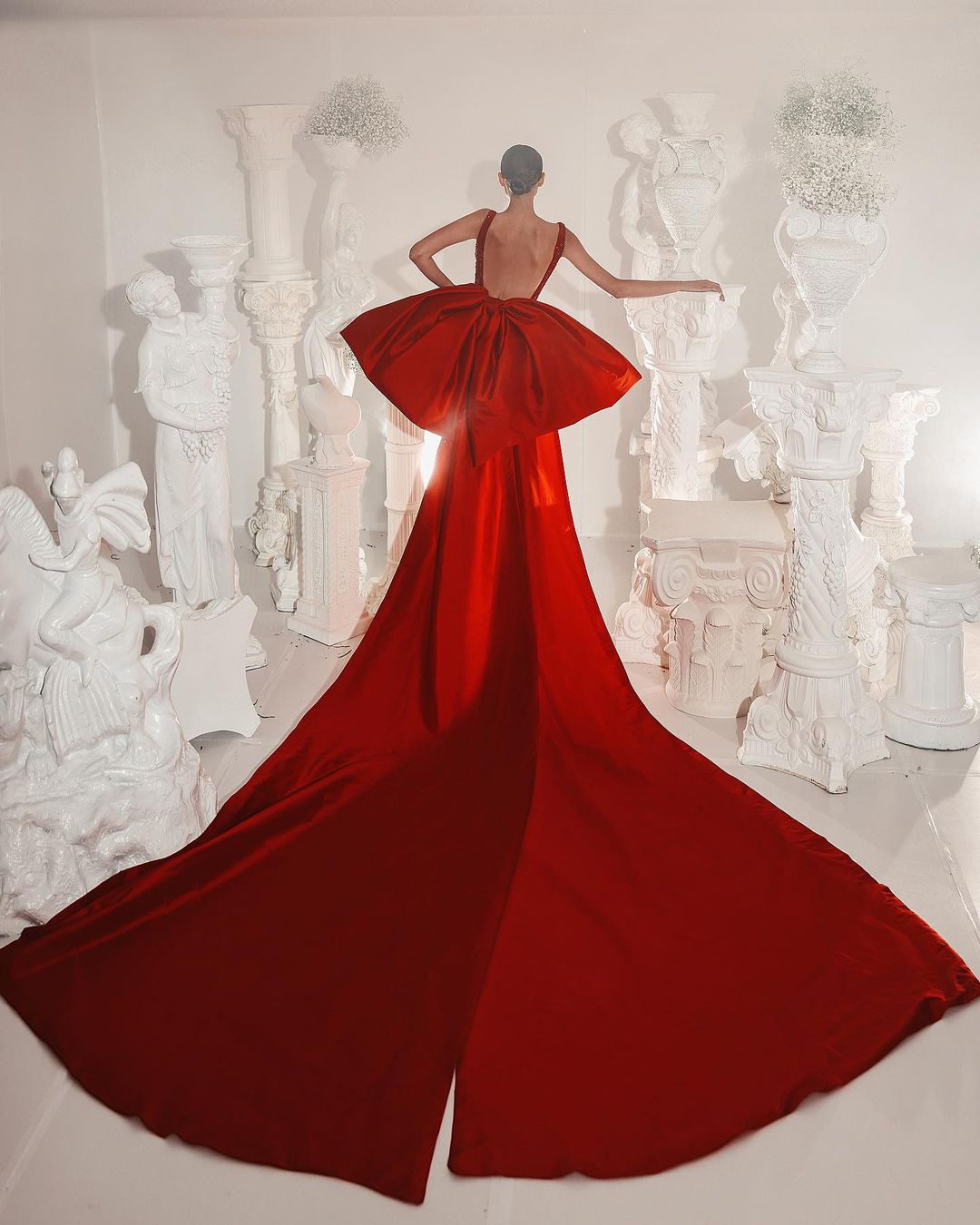 Red cocktail dress with Overskirts Sequins Short prom dresses Backless mini party homecoming Special Occasion dress