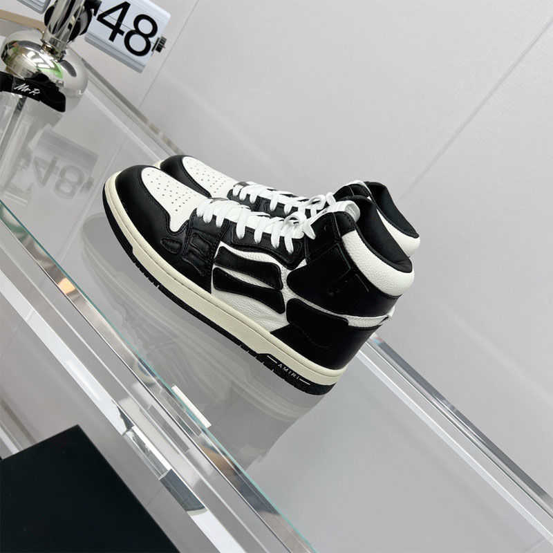 Level amirs bone high top sports shoes Wang Yibo same style board shoes black and white panda men's and women's bone shoes, Blue yellow black bone
Level amirs bone high top sports shoes Wang Yibo same style board shoes black and white panda men's and women's bone shoes, Blue yellow black bone