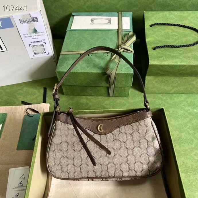 2023 Latest Shoulder Bag High baokuanqnylon hobo Quality Luxury Designer Fashion Handbag monog Embossing Fashions classics Handbags Luxurys Brands, White
2023 Latest Shoulder Bag High baokuanqnylon hobo Quality Luxury Designer Fashion Handbag monog Embossing Fashions classics Handbags Luxurys Brands, White