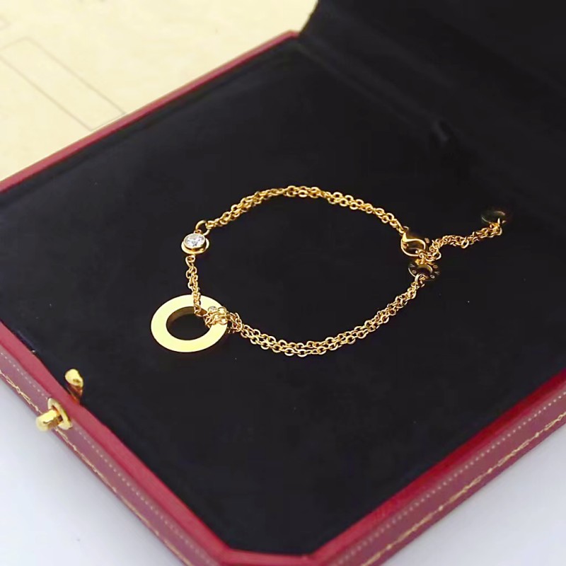 Fashion Classic Grass Charm Bracelet Bracelet Chain 18K Gold Agate Shell Mother of Pearl Women and Girls Wedding Mother's Day Jewelry Great Gift for Womenl Band Box
Fashion Classic Grass Charm Bracelet Bracelet Chain 18K Gold Agate Shell Mother of Pearl Women and Girls Wedding Mother's Day Jewelry Great Gift for Womenl Band Box