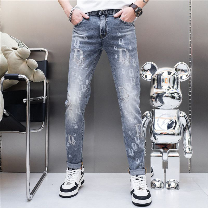 Men's Jeans Luxury Full Letter Printing Blue Denim Pants 2023 Spring Summer New Fashion Brand Slim Fit High Quality Male Trousers 28-38, As shown
Men's Jeans Luxury Full Letter Printing Blue Denim Pants 2023 Spring Summer New Fashion Brand Slim Fit High Quality Male Trousers 28-38, As shown