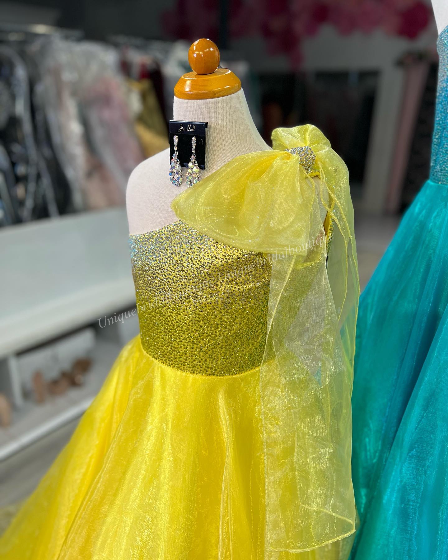 Shimmer Girl Preteen Pageant Dress 2023 Bow AB Stones Crystal Ballgown Little Kid Birthday Formal Party Gown Infant Toddler Teens Tiny Young Junior Mi