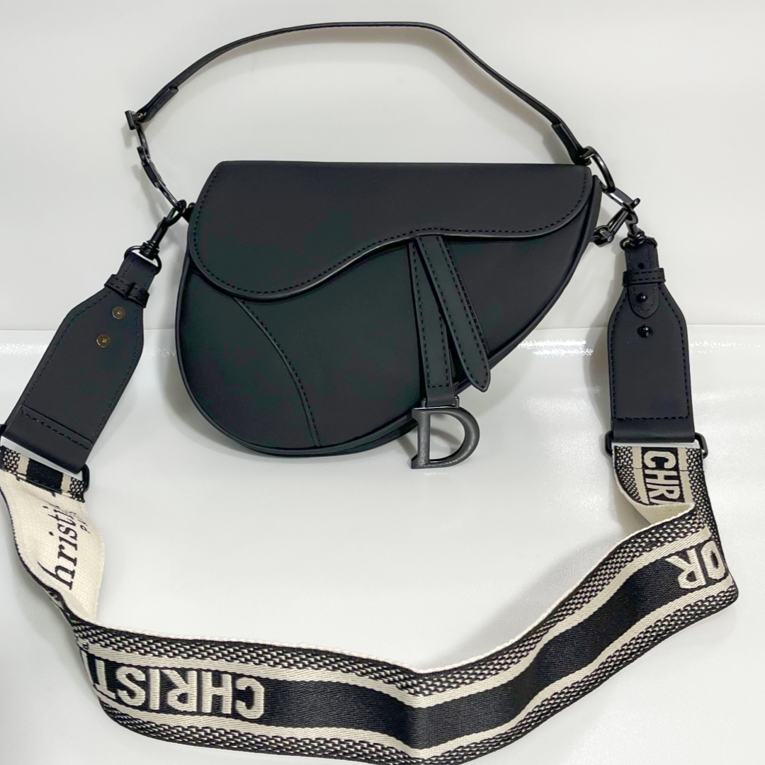 Luxury Bag DR008 Designer Handbags Totes Wallets Purses Card Holders Satchels Dupe, Matt black 
Luxury Bag DR008 Designer Handbags Totes Wallets Purses Card Holders Satchels Dupe, Matt black