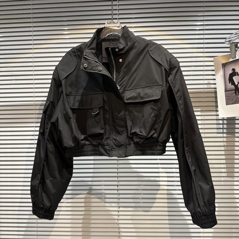 Women's Jackets BORVEMAYS Coat Spring New Fashion Trend Green Lapel Zipper Long Sleeve Solid Color Pockets Temperament Jacket Women WZ682 230505