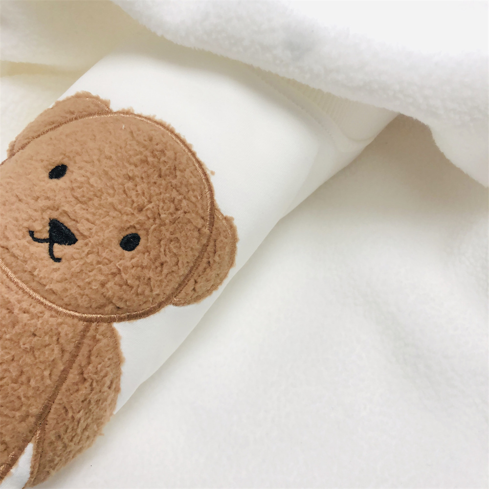 Family Matching Outfits Family Matching Clothes Winter Autumn Sweater Cartoon Bear Father Son Mother Daughter Long-sleeved Shirt Baby Birthday Clothes