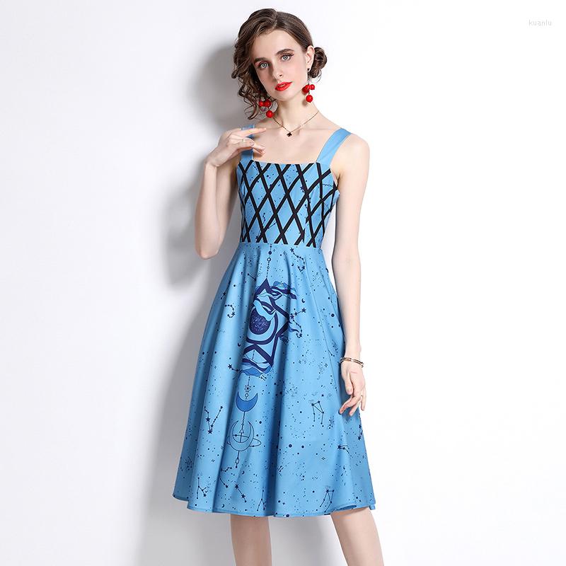 Casual Dresses Runway Midi Dress Summer Cute Women Vintage Print Spaghetti Strap Blue Party Pleated Vestidos Robe Femme N6539