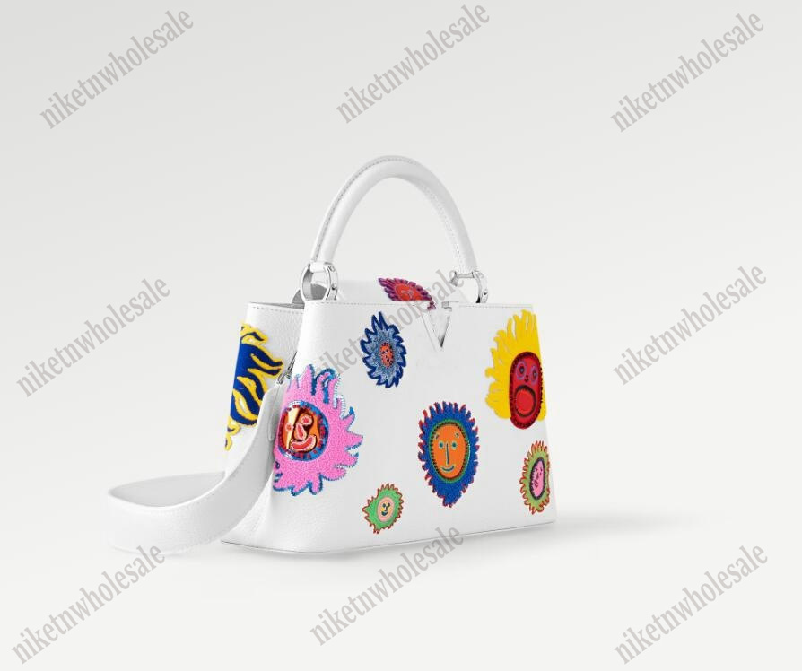 Women Capucines Graffiti Handle Bag Hasp Letter Shoulder Bag Designer Monograms Leather Casual tote Cross Body Bags, Color#01
Women Capucines Graffiti Handle Bag Hasp Letter Shoulder Bag Designer Monograms Leather Casual tote Cross Body Bags, Color#01