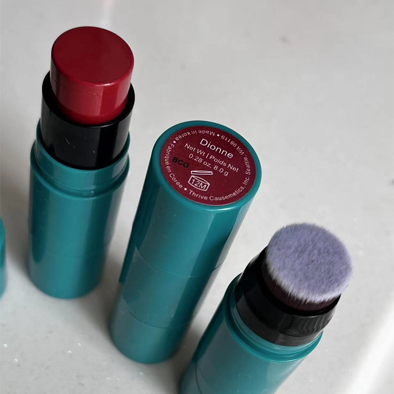 Thrive Causemetics Triple Threat Color Stick Dionne 8g, Red
Thrive Causemetics Triple Threat Color Stick Dionne 8g, Red