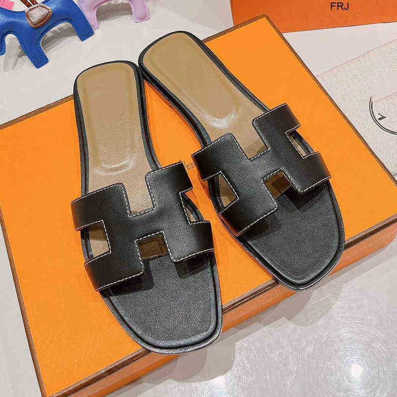 Herms Womens Slippers Oran h Family Summer 22 Spring New Versatile Color Matching Leather Oneline Wear Flat Bottomed Have Logo Frj
Herms Womens Slippers Oran h Family Summer 22 Spring New Versatile Color Matching Leather Oneline Wear Flat Bottomed Have Logo Frj