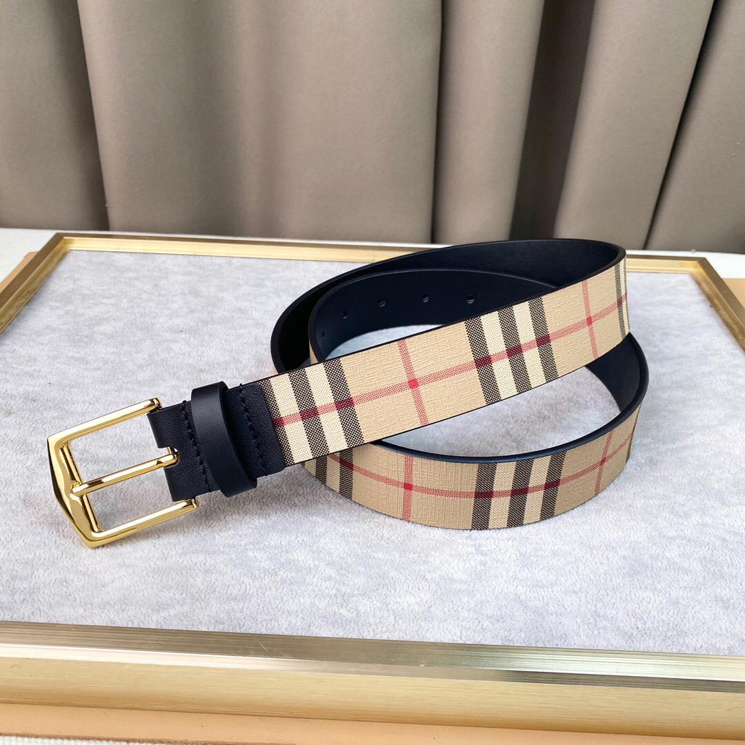 Striped casual men's luxurious fashion gold chain silver buckle leather belt. Suitable for women. Designer style. Width 3.5 cm. For wholesale sales.