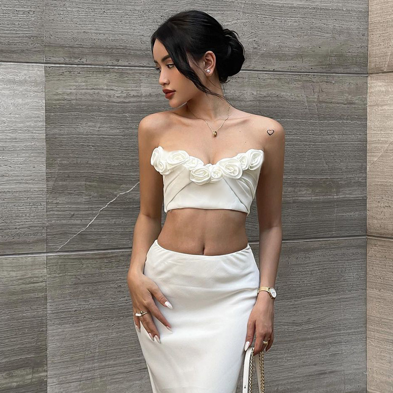 Women' Tanks & Camis Summer Clothes For Women Crop Tops 2023 Fashion Raised Floral Bustier Top Smocked Sides Sweetheart Neck Strapless Sexy, Apricot
Women' Tanks & Camis Summer Clothes For Women Crop Tops 2023 Fashion Raised Floral Bustier Top Smocked Sides Sweetheart Neck Strapless Sexy, Apricot