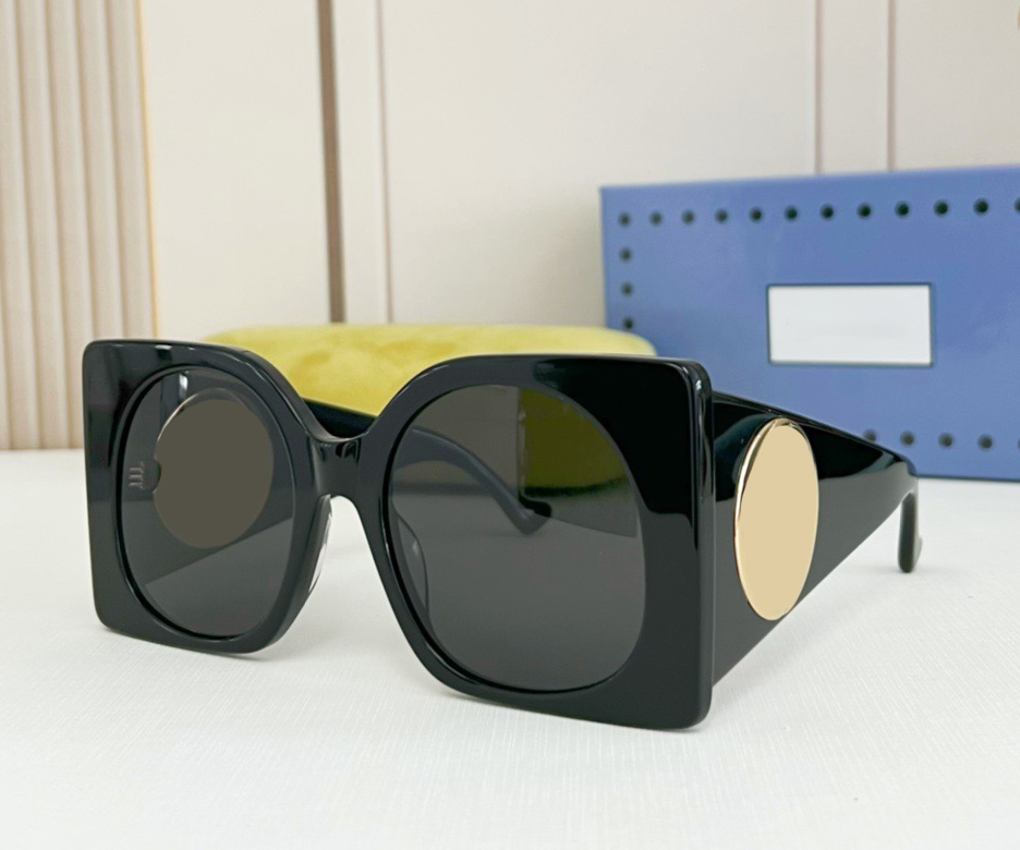 Fashion designer 1254 sunglasses for women oversized acetate square shape glasses outdoor trendy avant-garde personality style Anti-Ultraviolet come with box
Fashion designer 1254 sunglasses for women oversized acetate square shape glasses outdoor trendy avant-garde personality style Anti-Ultraviolet come with box
