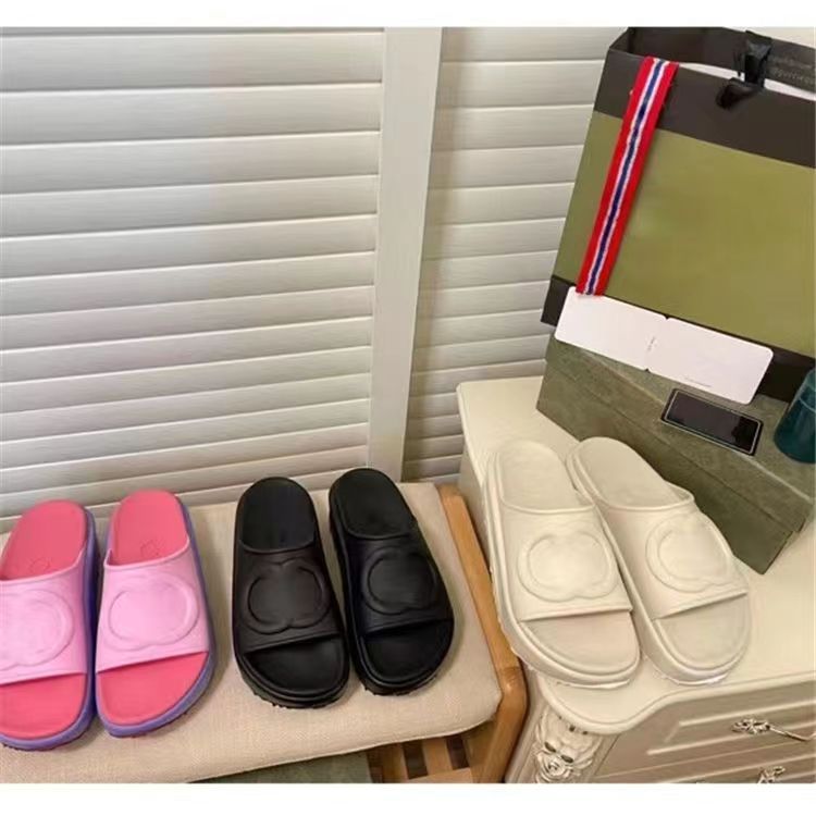 2023 Fashion Luxurys Women Sandals Slippers thick bottom soft soles Large Letters Macarons Design Practical Classic sandals Designers womens Beach slides sandals, #16
2023 Fashion Luxurys Women Sandals Slippers thick bottom soft soles Large Letters Macarons Design Practical Classic sandals Designers womens Beach slides sandals, #16