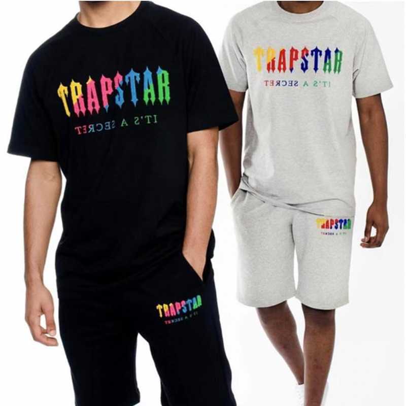 Designer Fashion Clothing Tees Tshirt trapstar Rainbow Towel Embroidery Sports Casual Set Mens Womens Short Sleeve Tshirt Shorts Casual Streetwear Sportswear Top, Black t-shirt
Designer Fashion Clothing Tees Tshirt trapstar Rainbow Towel Embroidery Sports Casual Set Mens Womens Short Sleeve Tshirt Shorts Casual Streetwear Sportswear Top, Black t-shirt