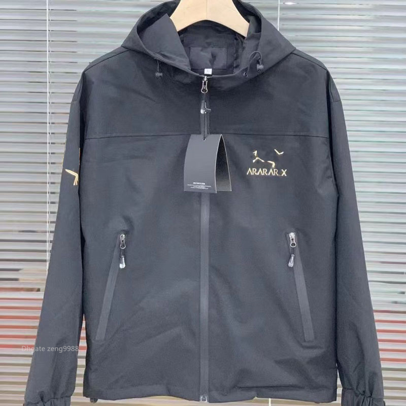 2023 Men's jacket Mens Sweaters Designer Windbreaker rainproof jacket Sweater Printing Men coat shirt Quality Round Long Letter Sleeve Embroidery Top Pullover
2023 Men's jacket Mens Sweaters Designer Windbreaker rainproof jacket Sweater Printing Men coat shirt Quality Round Long Letter Sleeve Embroidery Top Pullover