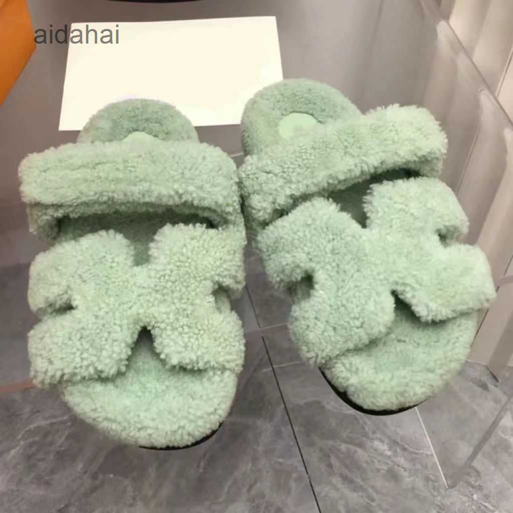 Flat 2023 Leisure Sandals Designer Slippers Wool Bottom Velcro Women's Fur h Bear Sandal Oran Dsigner Slipper Shoes Autumn Lamb One-piece H-slippers 95IA
Flat 2023 Leisure Sandals Designer Slippers Wool Bottom Velcro Women's Fur h Bear Sandal Oran Dsigner Slipper Shoes Autumn Lamb One-piece H-slippers 95IA
