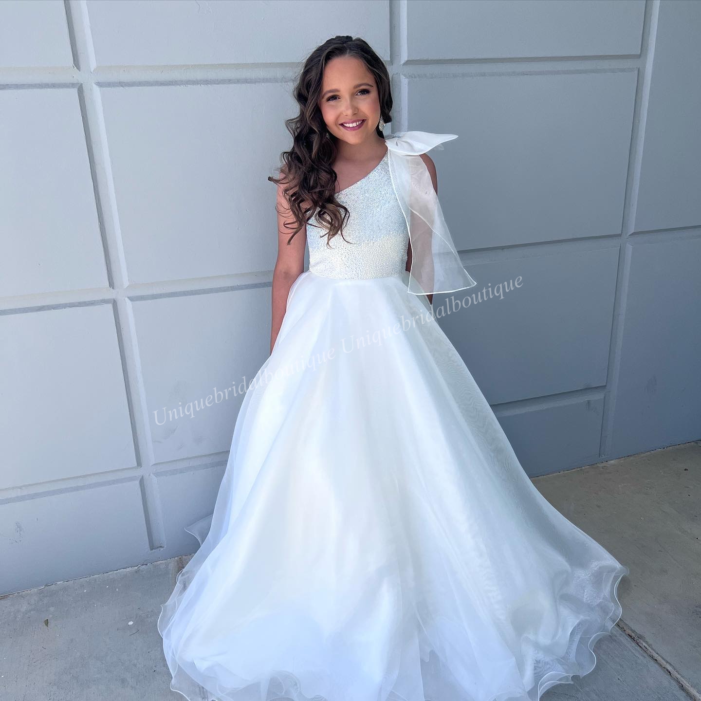 Shimmer Girl Preteen Pageant Dress 2023 Bow AB Stones Crystal Ballgown Little Kid Birthday Formal Party Gown Infant Toddler Teens Tiny Young Junior Mi