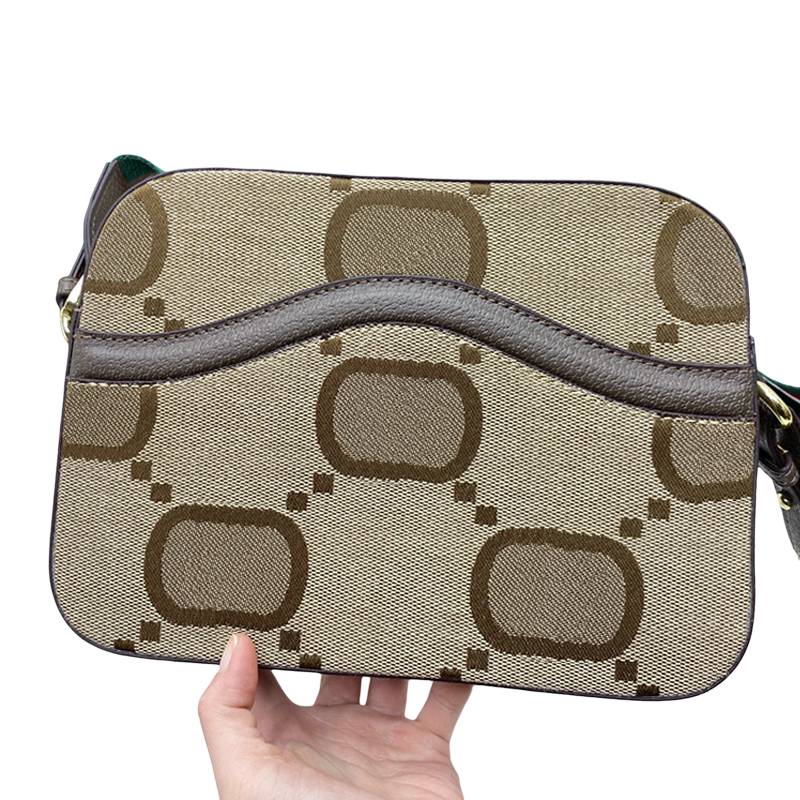 Women Designers Briefcase Camera Bag Fashion Messenger Bags Retro Crossbody Shoulder bags Brand Vintage Handbag Purse totes 2305051BF, Gu-brown
Women Designers Briefcase Camera Bag Fashion Messenger Bags Retro Crossbody Shoulder bags Brand Vintage Handbag Purse totes 2305051BF, Gu-brown