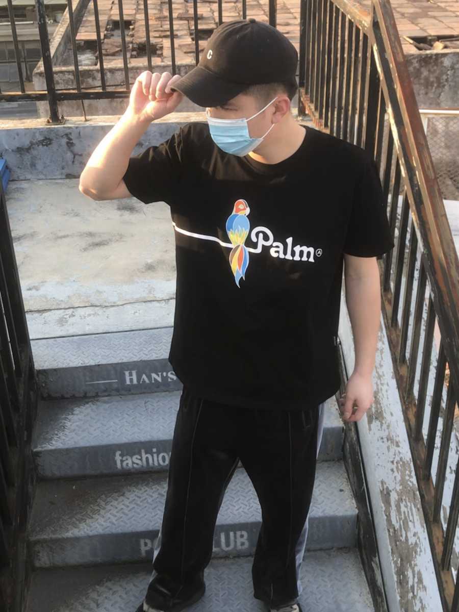Designer Fashion Clothing Tees Tshirt Palms parrot letter printed round neck short sleeve loose casual men's women's T-shirt fashion Luxury Casual Tops For sale Angels, Black
Designer Fashion Clothing Tees Tshirt Palms parrot letter printed round neck short sleeve loose casual men's women's T-shirt fashion Luxury Casual Tops For sale Angels, Black