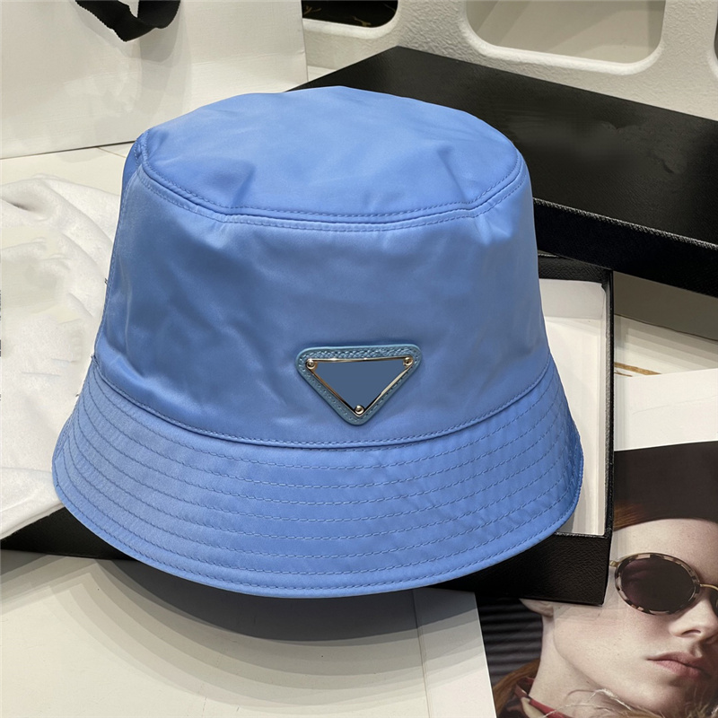 Luxury Buckt Hats Designers Caps Hats Mens Wide Brim Hats Casual Nylon Letter Trendy Sandy Beach Sun Caps Baseball Cap Triangle Summer, Navy blue
Luxury Buckt Hats Designers Caps Hats Mens Wide Brim Hats Casual Nylon Letter Trendy Sandy Beach Sun Caps Baseball Cap Triangle Summer, Navy blue