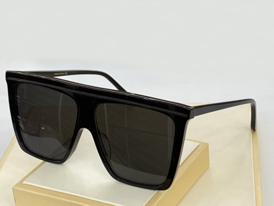 Oversize Shield Wrap Sunglasses Full Black Women Summer Sunnies Gafas de sol Fashion Glasses Shades Occhiali da sole UV400 Protection Eyewear
Oversize Shield Wrap Sunglasses Full Black Women Summer Sunnies Gafas de sol Fashion Glasses Shades Occhiali da sole UV400 Protection Eyewear