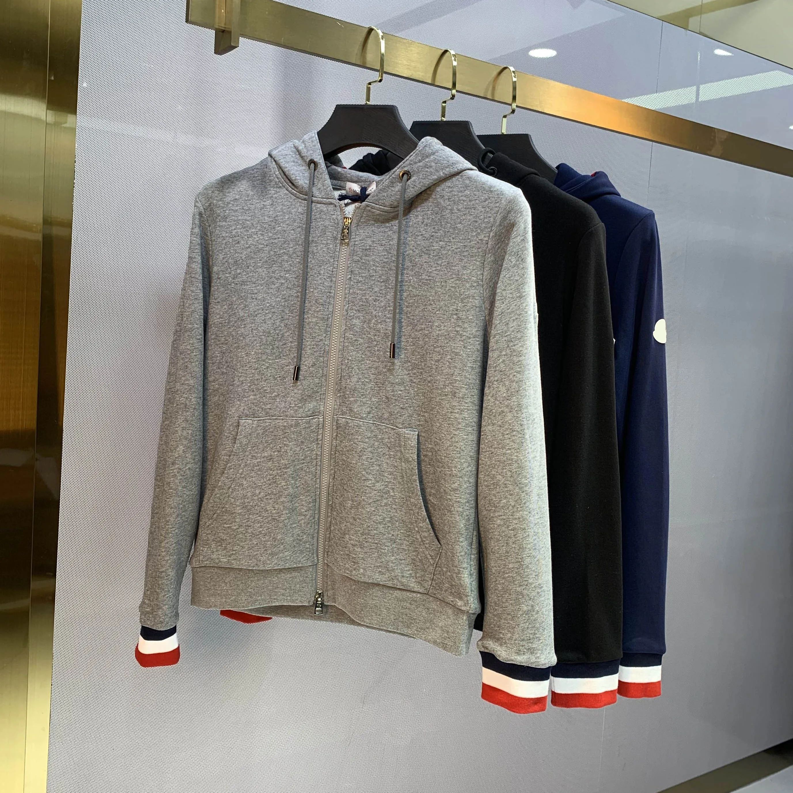Designer Mens Hoodies France fashion Brand Men S women Luxury armband Sweatshirt Casual Street Hoodie --3XL Best quality, Black
Designer Mens Hoodies France fashion Brand Men S women Luxury armband Sweatshirt Casual Street Hoodie --3XL Best quality, Black