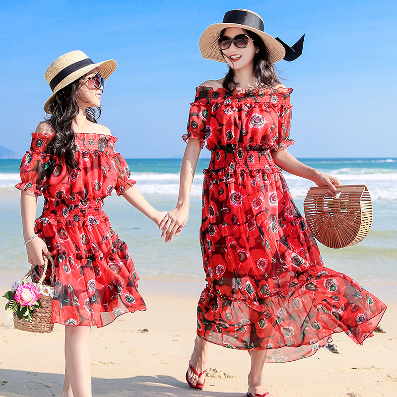 Family Matching Outfits Mother's Dress Parent-child Costume Dress Summer Beach Dress For Girls Dress Seaside Holiday Chiffon Dress 230506