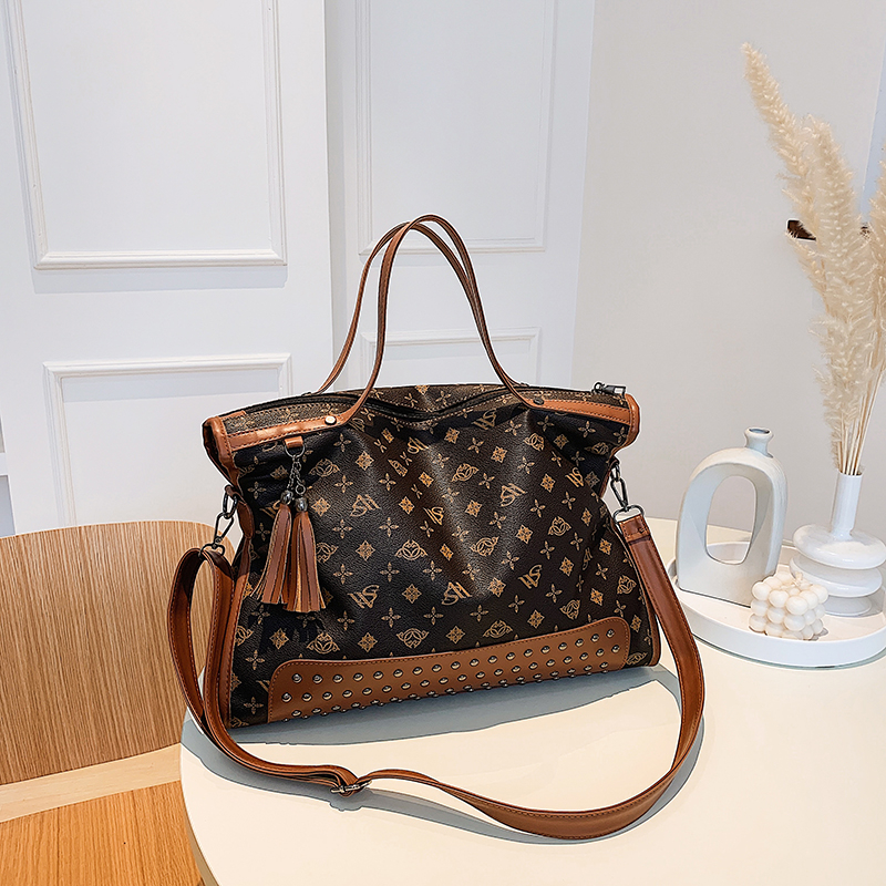 Pink sugao women tote bag designer shoulder bag handbag pu leather new fashion large capacity crossbody bags outdoor travel bag wholesales HBP
Pink sugao women tote bag designer shoulder bag handbag pu leather new fashion large capacity crossbody bags outdoor travel bag wholesales HBP