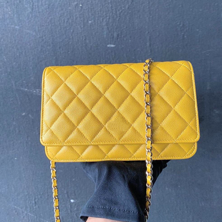 fashion flap women man cross body bag for man 7a clutch channel luxury tote handbag designer cc woc caviar Big Bag Calfskin Lambskin Leather mini speedy Shoulder bags, White silver
fashion flap women man cross body bag for man 7a clutch channel luxury tote handbag designer cc woc caviar Big Bag Calfskin Lambskin Leather mini speedy Shoulder bags, White silver