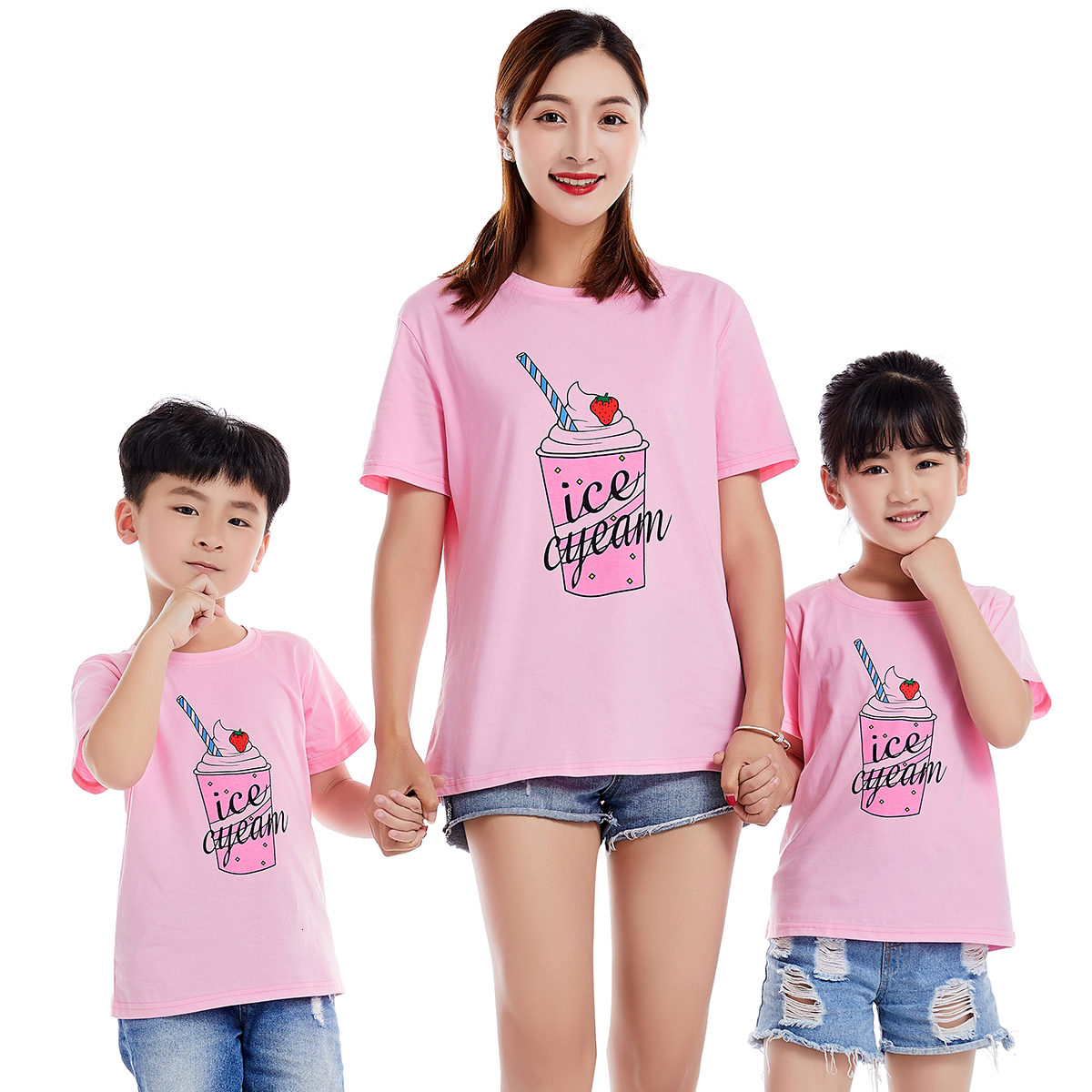 Family Matching Outfits Couple Clothing Summer Wear Short Sleeves Letter Print Tops Casual Parent-children Clothes Mom Dad Sons Daugher Family T-shirt