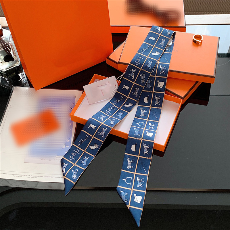 Scarf Female Silk Scarf Summer Women Scarves Letter Animal Printed Scarfs Strap Wooden 3 Styles Shawel Soft 6x105cm Spring and Summer 
Scarf Female Silk Scarf Summer Women Scarves Letter Animal Printed Scarfs Strap Wooden 3 Styles Shawel Soft 6x105cm Spring and Summer