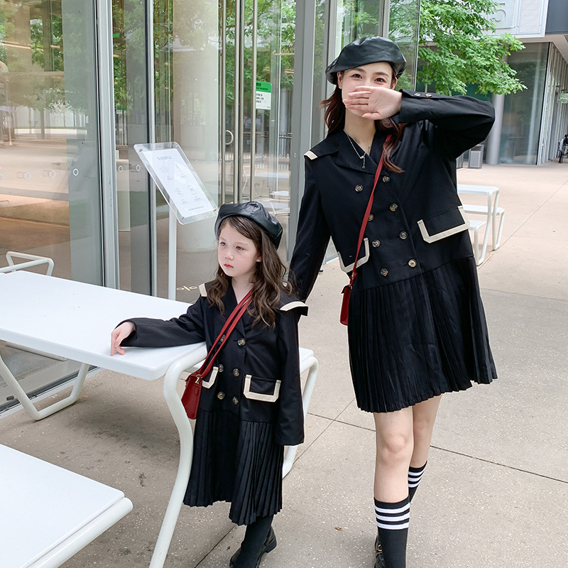 Family Matching Outfits Parent-child Suit Preppy Style Mommy and Daughter Matching Clothes Pleated Skirt Girls Sets Family Matching Outfits 230506
