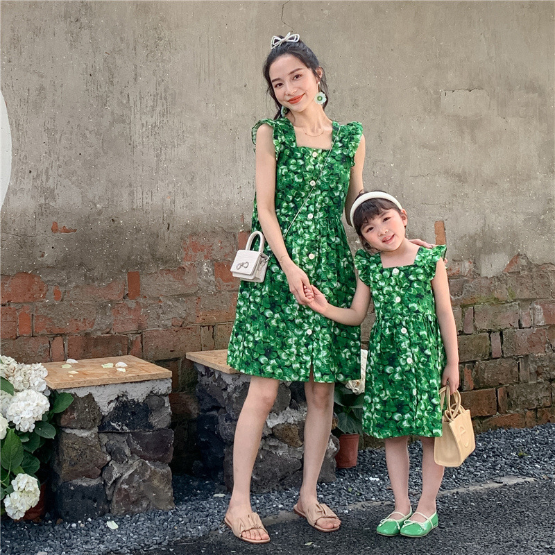 Family Matching Outfits Mother Daughters Matching Sleeveless Dress Mom And Baby Girl Summer Dresses For Women Clothing Pair Look Parent And Child Froc