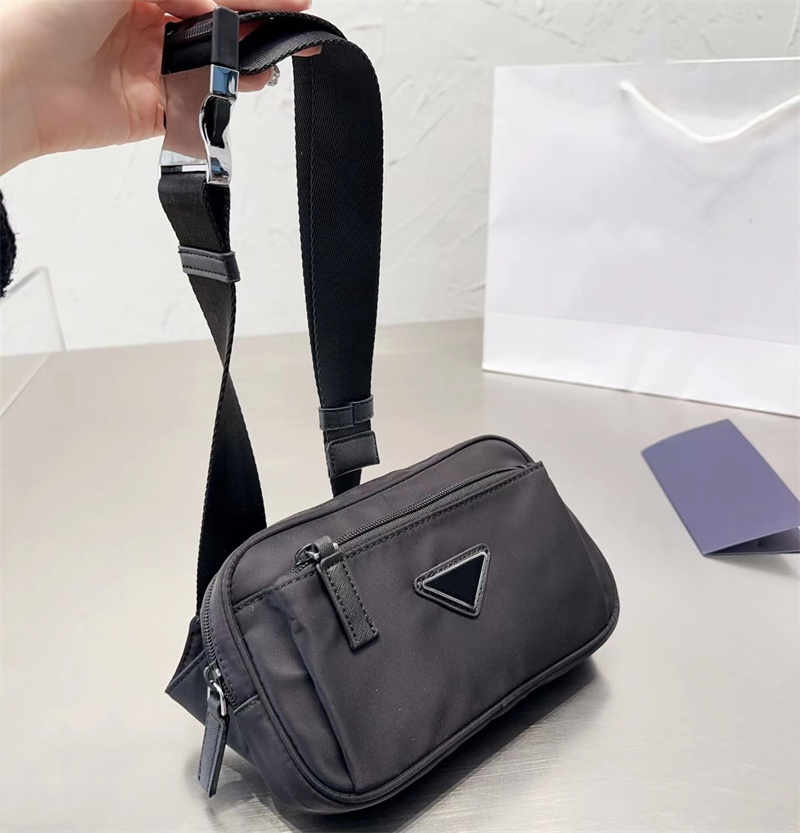 2023 mens belt bag bumbag waist bag designer bag Men Nylon Bumbags Zipper Triangle Black Khaki 5A Quality, Black(p l0g0)
2023 mens belt bag bumbag waist bag designer bag Men Nylon Bumbags Zipper Triangle Black Khaki 5A Quality, Black(p l0g0)