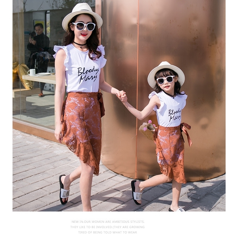 Family Matching Outfits Parent-child Mother Kids Dress Clothing Sets Lace Mother Daughter Dresses for Family Mom and Baby Daughter Girl Dress Sets 230