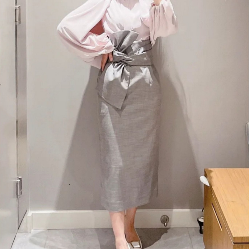 Skirts Kuzuwata Japanese Princess Kink Bandage Skirts Solid Color Slim Fit A-line Mujer Faldas Spring Half-length Temperament Jupe 230506