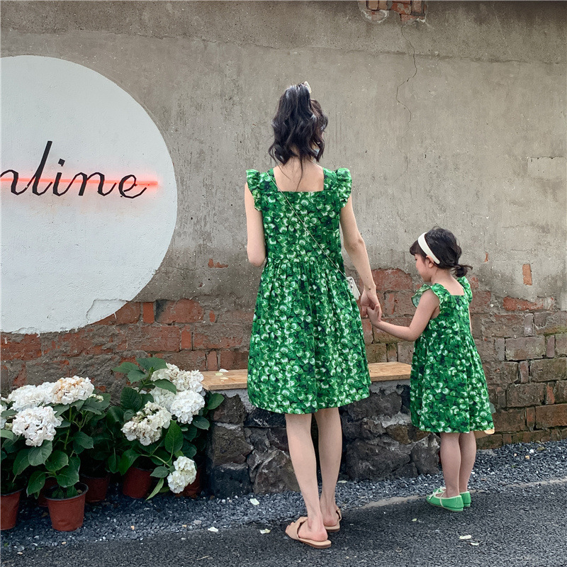 Family Matching Outfits Mother Daughters Matching Sleeveless Dress Mom And Baby Girl Summer Dresses For Women Clothing Pair Look Parent And Child Froc