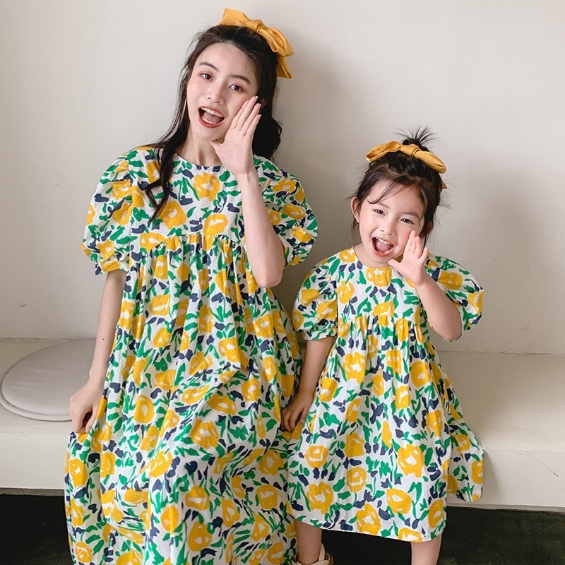 Family Matching Outfits Parent-child Dress Summer Dress Mother And Women Dress Floral Princess Foreign Style Long Skirt Girl Cotton Skirt 230506