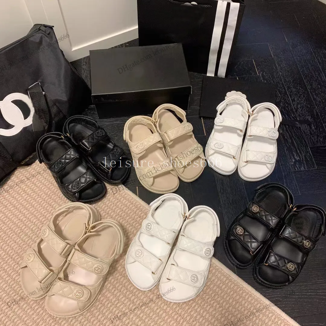 Designer Women Sandals High Quality Womens Slides Crystal Calf leather Casual shoes quilted Platform Summer Beach Slipper 35-42 With box and Shopping bag
Designer Women Sandals High Quality Womens Slides Crystal Calf leather Casual shoes quilted Platform Summer Beach Slipper 35-42 With box and Shopping bag