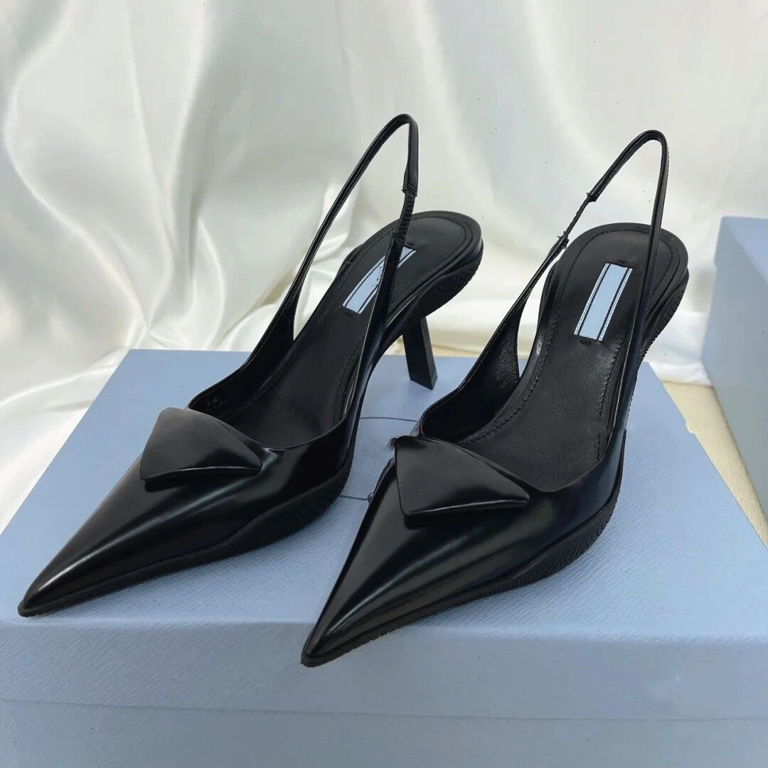 Brand Sandals for Women High Heels Pointed Shoes P Triangle Sign White Black Shiny Patent Leather 35cm 7.5cm Thin Heels Summer Wedding Shoes with Dust Bag 35-40, Black silk 3.5cm
Brand Sandals for Women High Heels Pointed Shoes P Triangle Sign White Black Shiny Patent Leather 35cm 7.5cm Thin Heels Summer Wedding Shoes with Dust Bag 35-40, Black silk 3.5cm