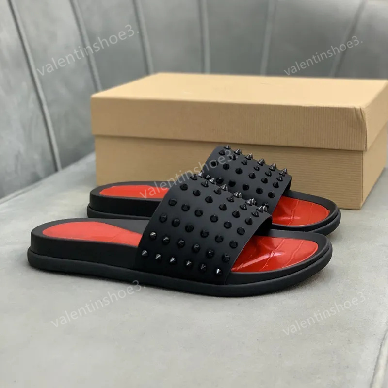 Man Classic Spike Slippers Flat Spikes Slide Sandal Mens Thick Rubber Sole Slipper Studs Slides Platform Mules For Men Summer Casual Fashion
Man Classic Spike Slippers Flat Spikes Slide Sandal Mens Thick Rubber Sole Slipper Studs Slides Platform Mules For Men Summer Casual Fashion