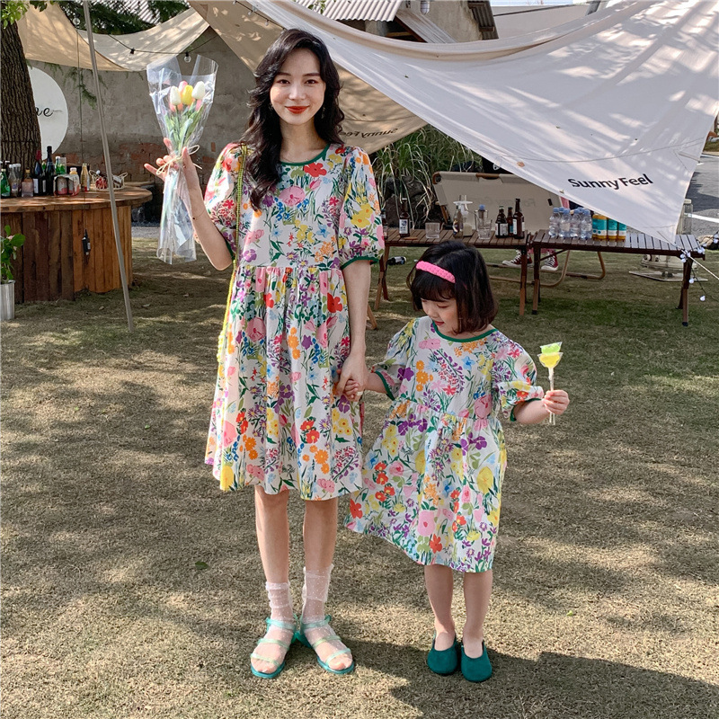 Family Matching Outfits Mother Baby Daughter Matching Dressess Girls Summer Clothes Parent-Child Clothes Women's Clothing Mommy And Me Floral Dre