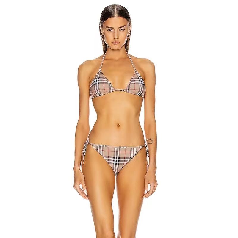 Designer clothing sexy swimsuit Alphabet Tide brand printed high-quality temperament split bikini hot spring resort swimsuit, Khaki
Designer clothing sexy swimsuit Alphabet Tide brand printed high-quality temperament split bikini hot spring resort swimsuit, Khaki