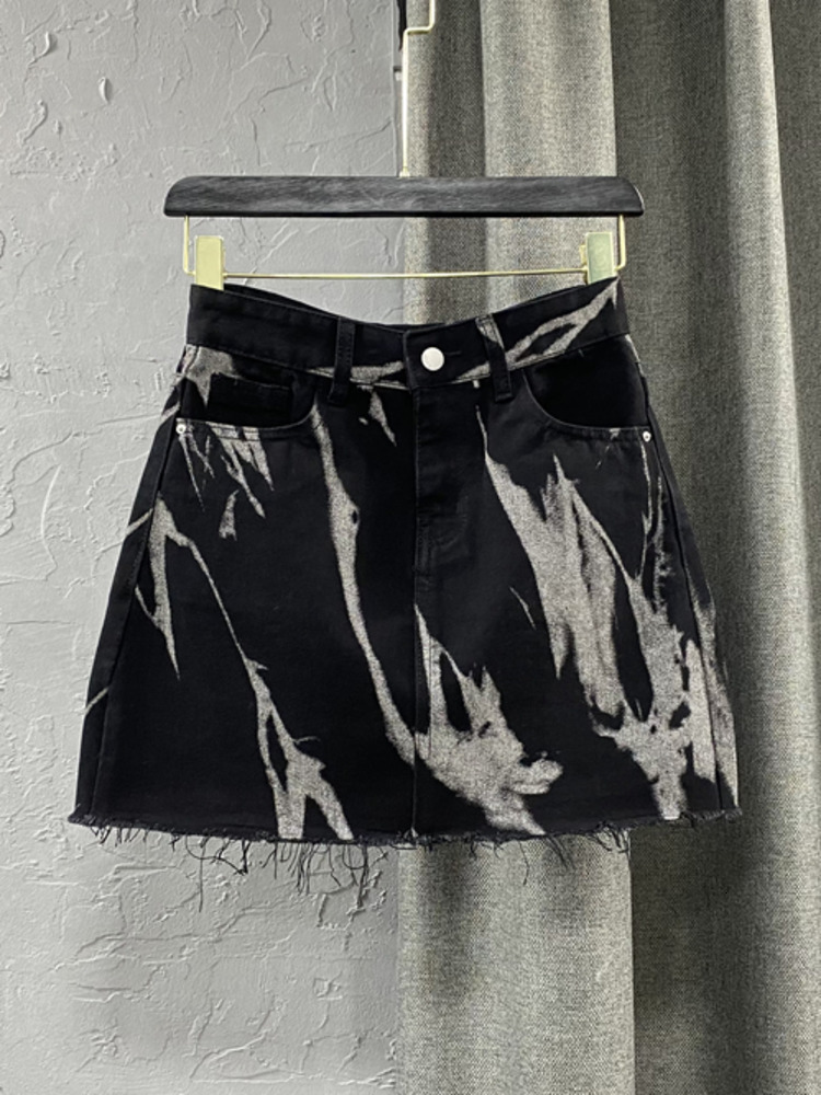 Skirts DEAT Fashion Women's Denim Skirt Hiugh Waist Tie-dyed Printed Burr Above Knee Streetwear Skirts Spring Trendy 17A2006H 230506