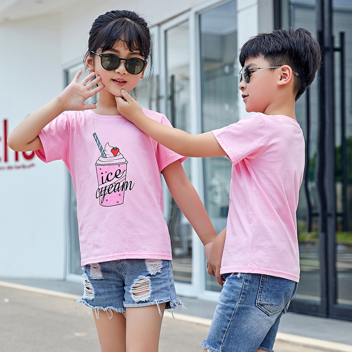 Family Matching Outfits Couple Clothing Summer Wear Short Sleeves Letter Print Tops Casual Parent-children Clothes Mom Dad Sons Daugher Family T-shirt