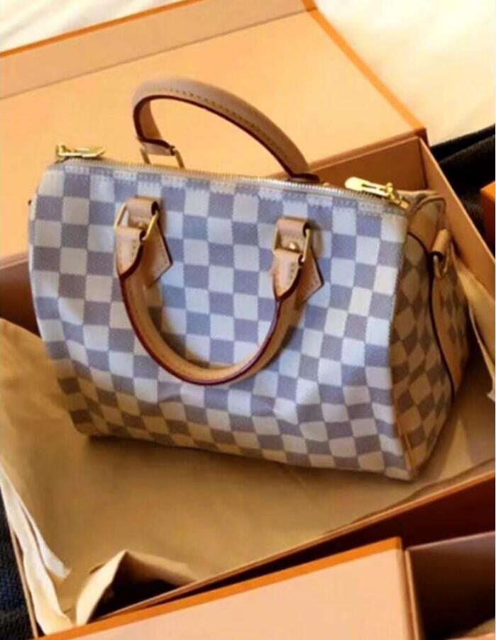 High quality Pillow bag oxidize cowhide speedy 30cm Hot Sell Fashion bag women bag Shoulder Bags Lady Totes handbags bags 3 colors wallet purse 25, Brown grid
High quality Pillow bag oxidize cowhide speedy 30cm Hot Sell Fashion bag women bag Shoulder Bags Lady Totes handbags bags 3 colors wallet purse 25, Brown grid