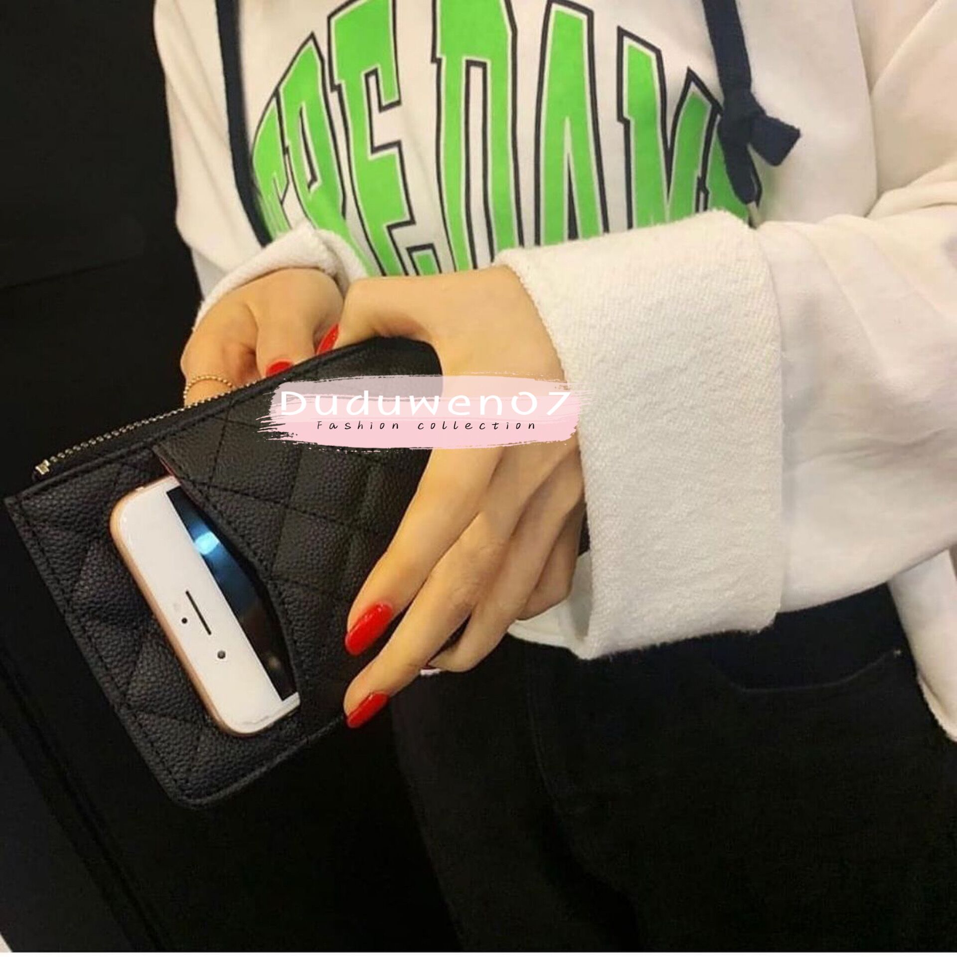 bussiness card flies Fashion C hardwear zipper Wallet card holder Coin bag 2C-gift phone storage bag
bussiness card flies Fashion C hardwear zipper Wallet card holder Coin bag 2C-gift phone storage bag