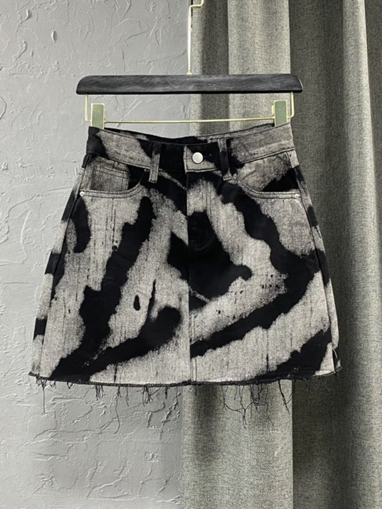 Skirts DEAT Fashion Women's Denim Skirt Hiugh Waist Tie-dyed Printed Burr Above Knee Streetwear Skirts Spring Trendy 17A2006H 230506