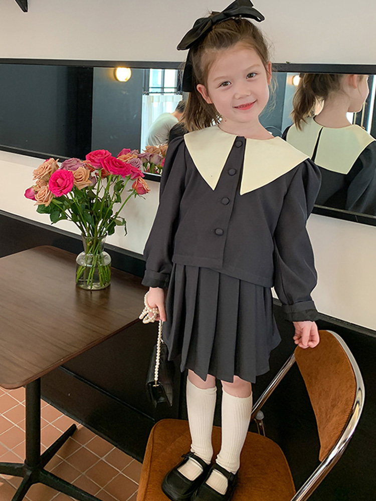 Family Matching Outfits Parent-child Clothing Mother and Daughter Clothing Korean Version Girls Autumn Personality Two-piece Trend 230506